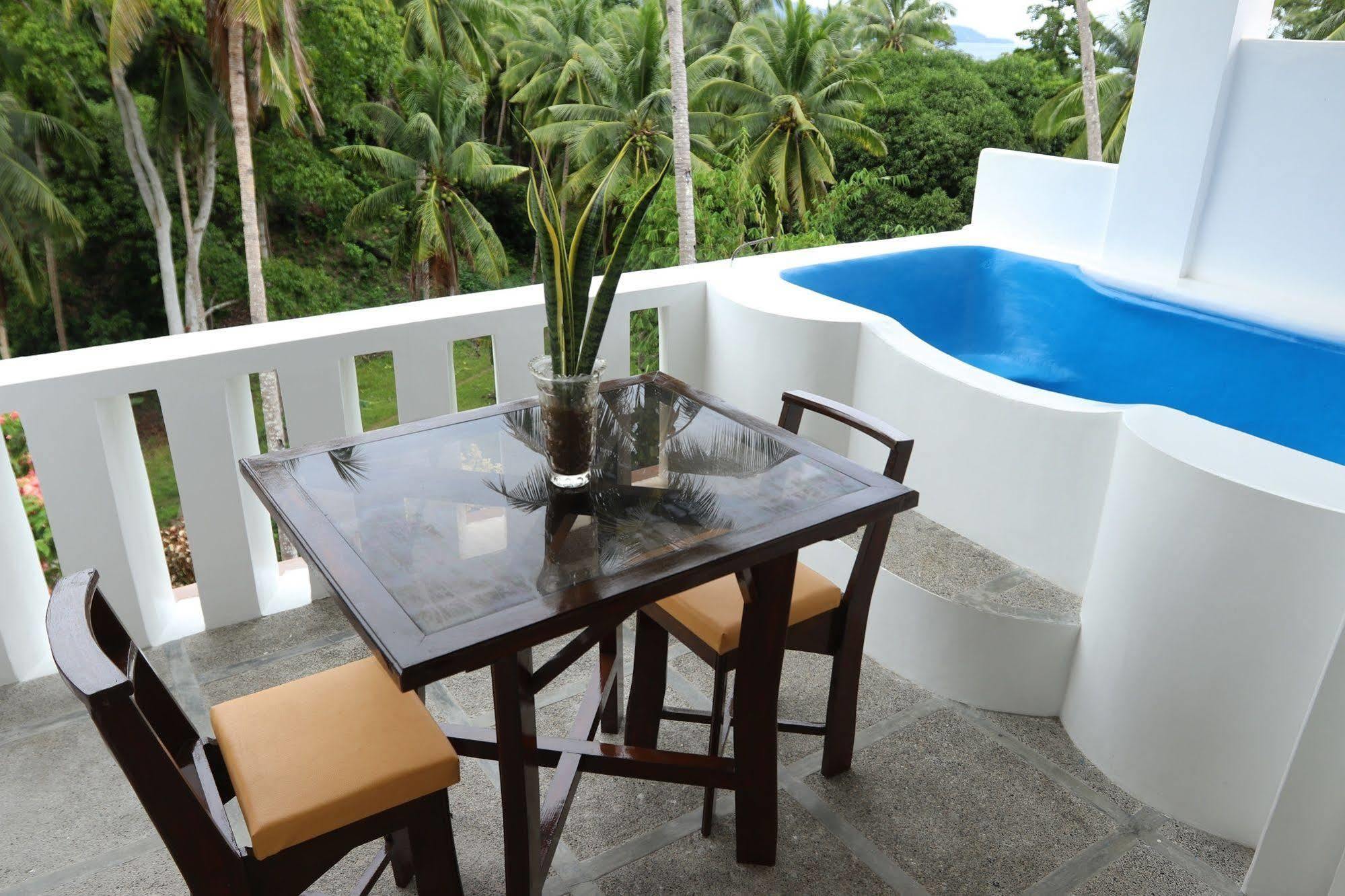 Guindulman Bay Tourist Inn Екстериор снимка