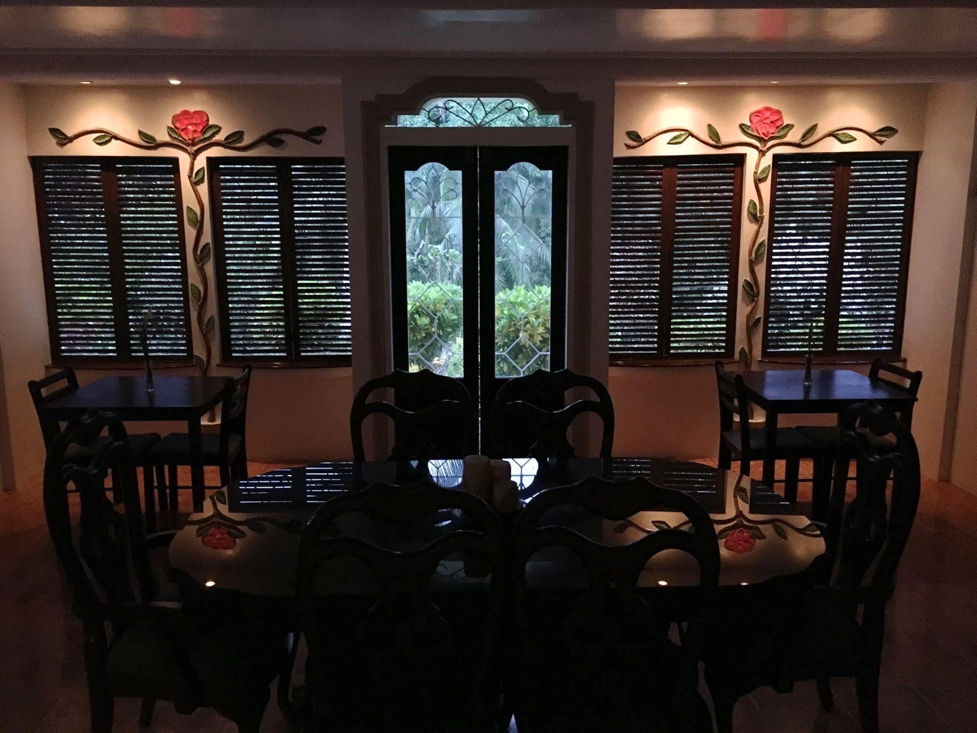 Guindulman Bay Tourist Inn Екстериор снимка
